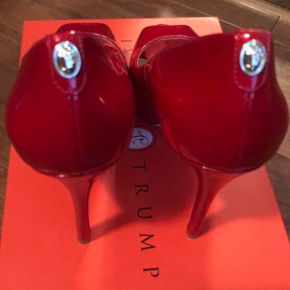 Ivanka Trump Red Platform Shoes - Picture 4 of 8